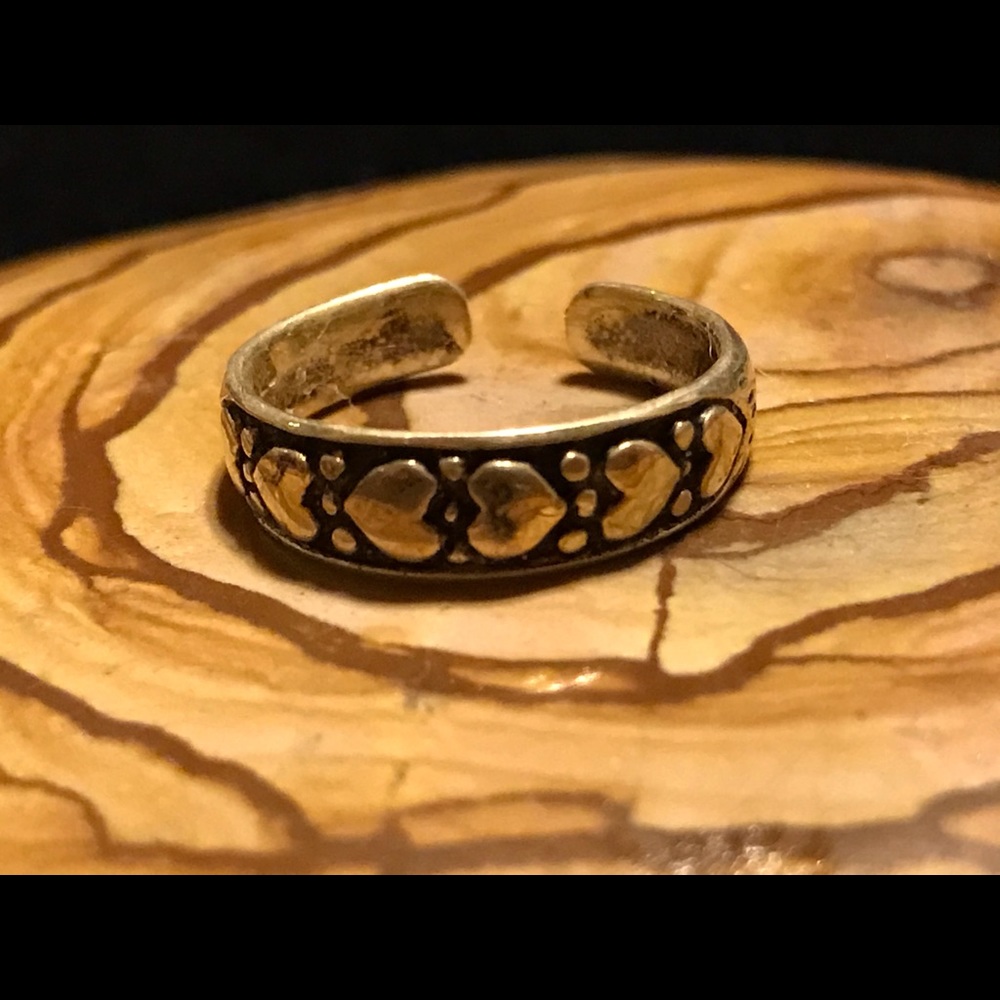 Sterling Silver Toe Ring With Hearts